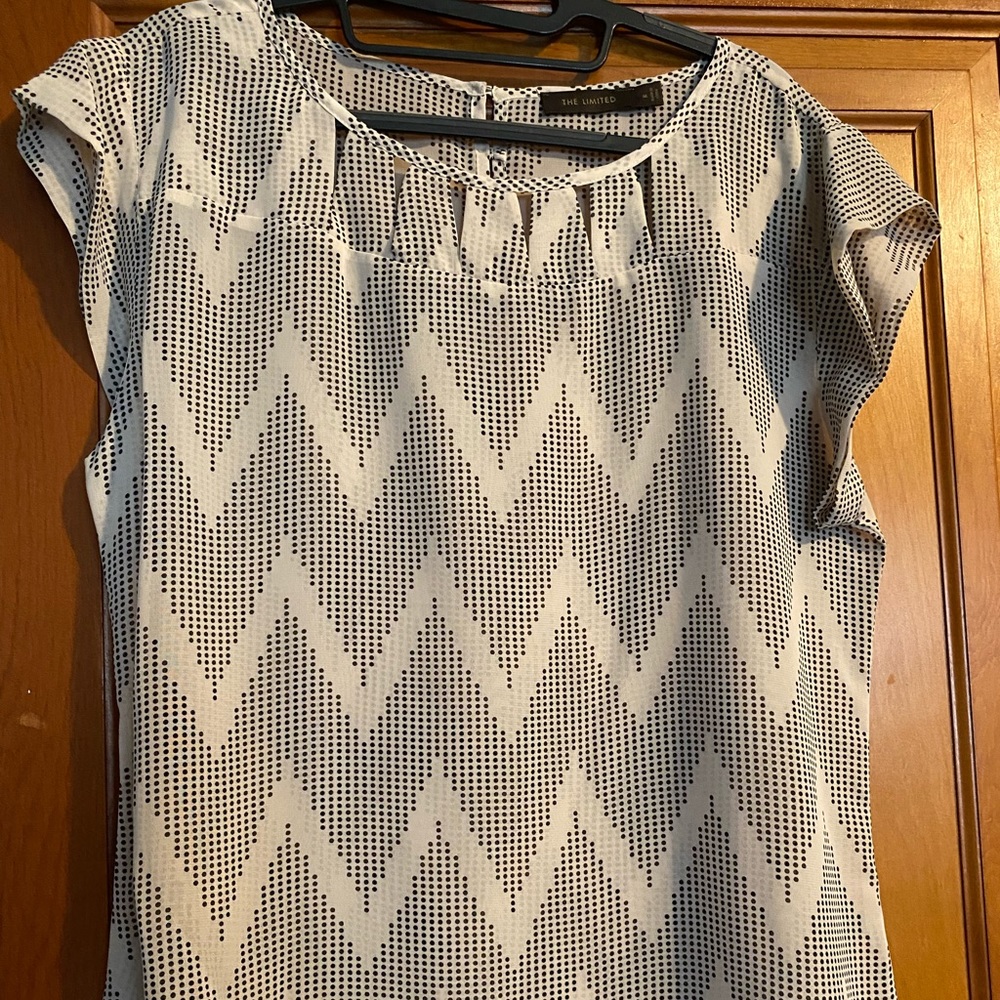The Limited short sleeve blouse, cream & black geometric, size medium